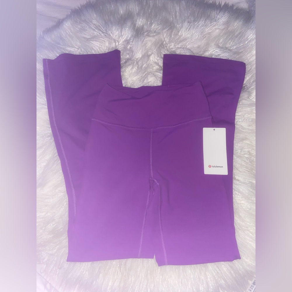 lululemon athletica Bright Purple Flare Leggings - Picture 6 of 9